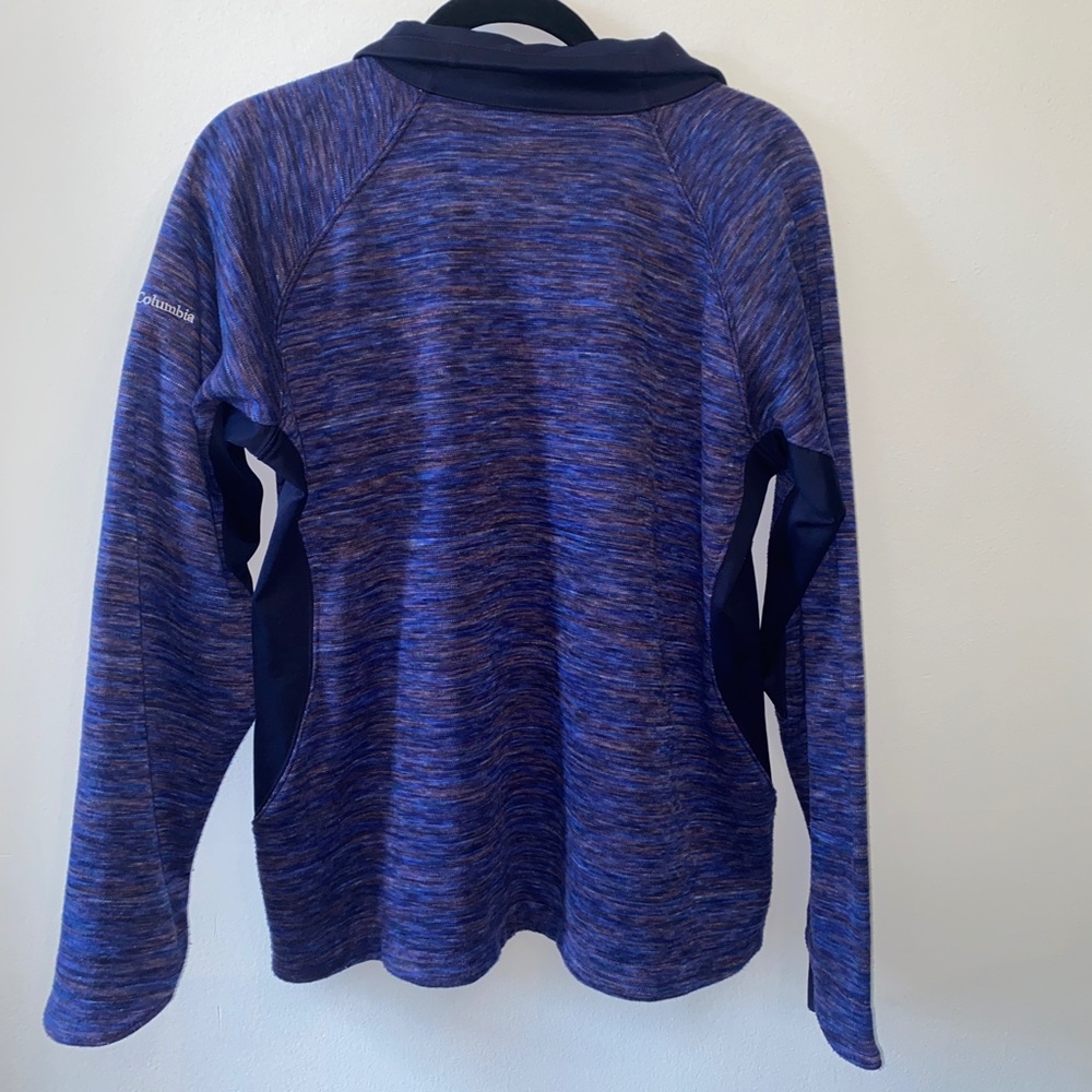 Columbia 1/2 Zip - Picture 3 of 3